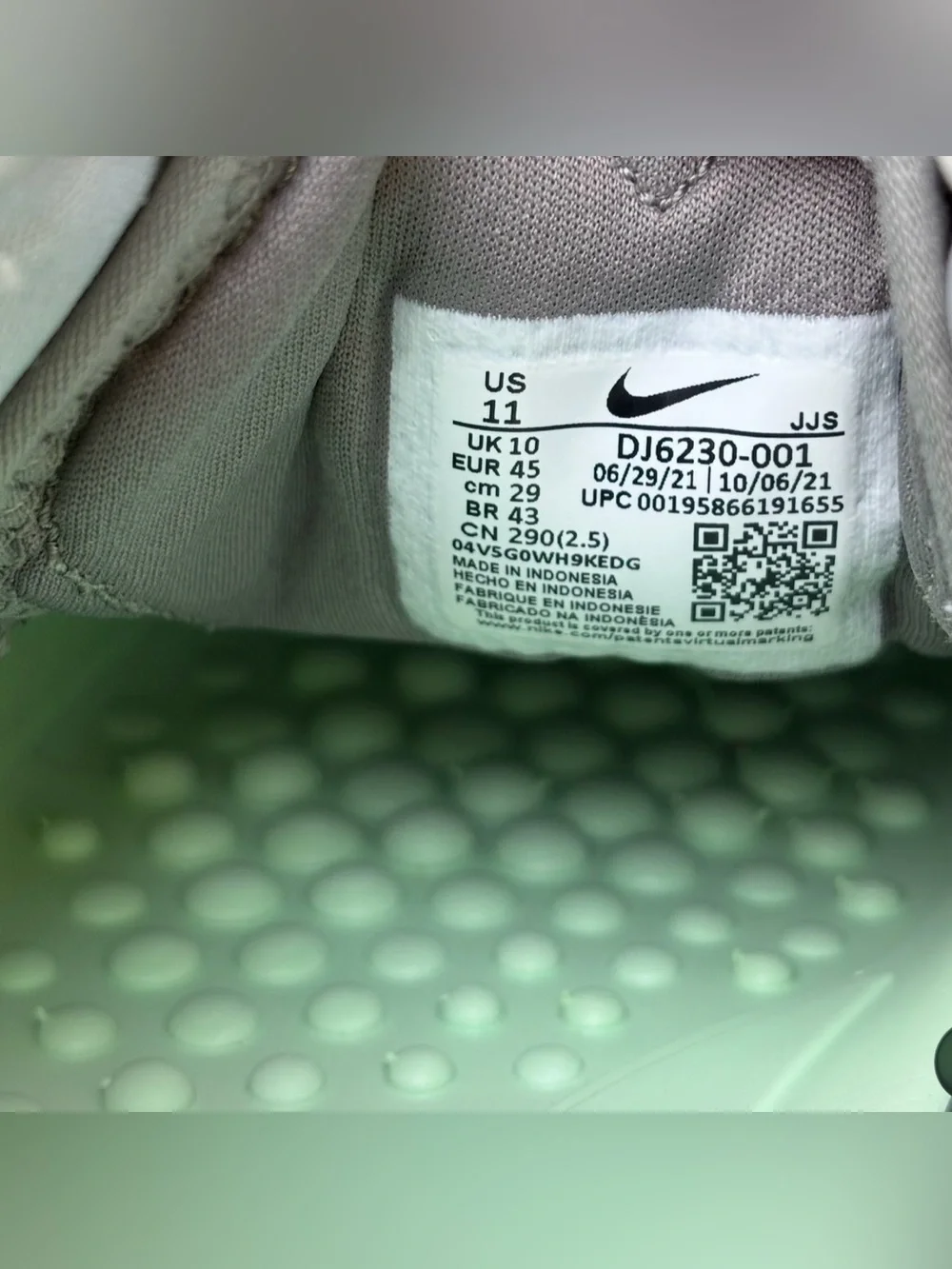 Nike excellent box foam